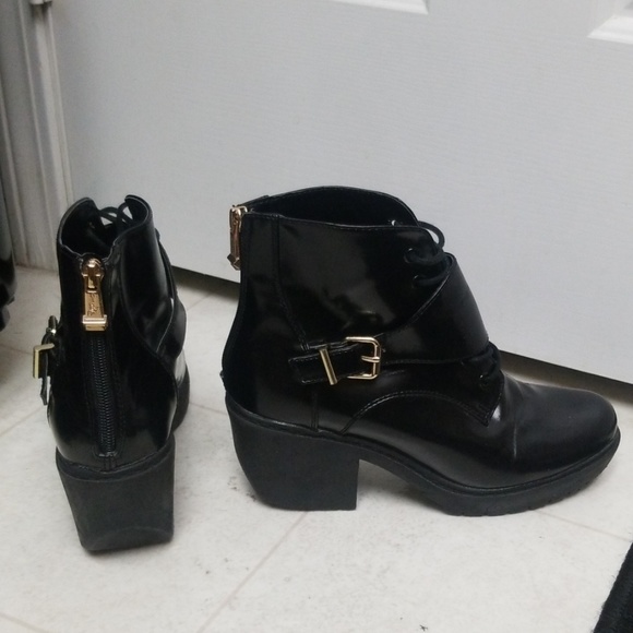 Chunky Black Ankle Boots by Report Signature - Picture 2 of 8